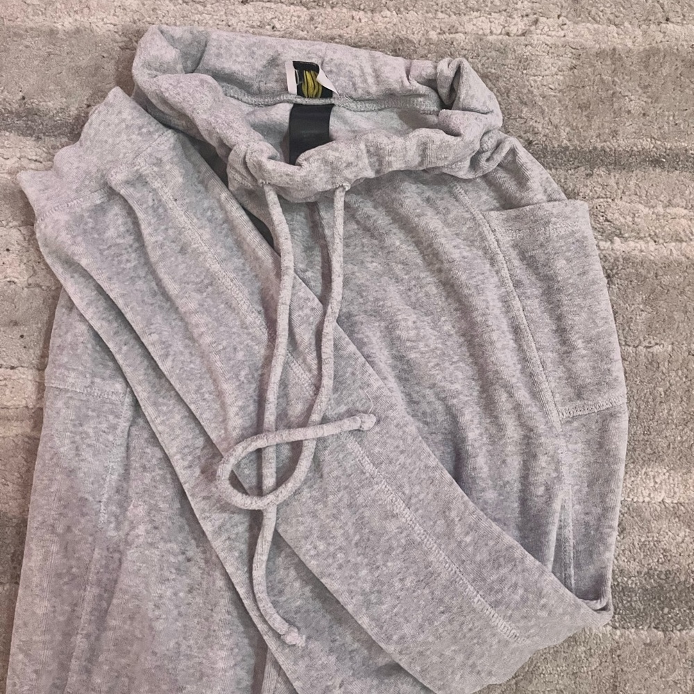 grey everlast sweatpants